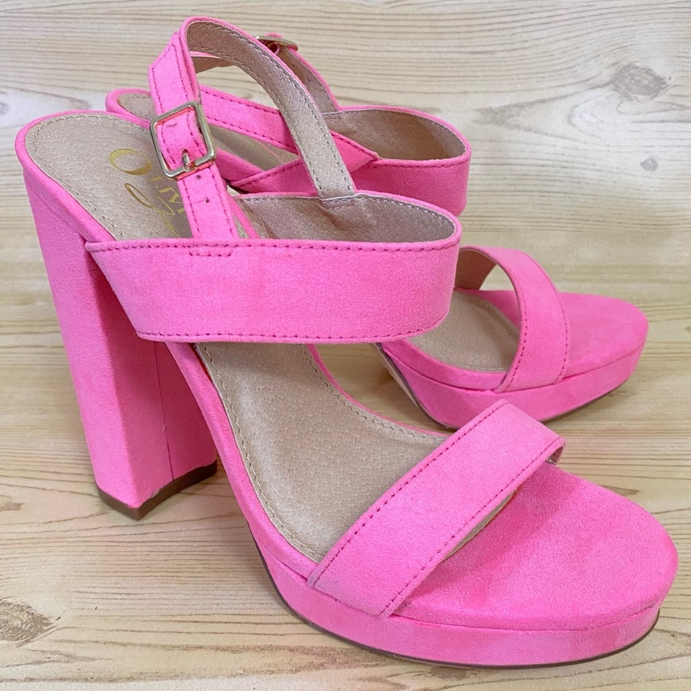 Olivia Ferguson Ankle Strap Pink Open Toe Heeled Sandals 5.5